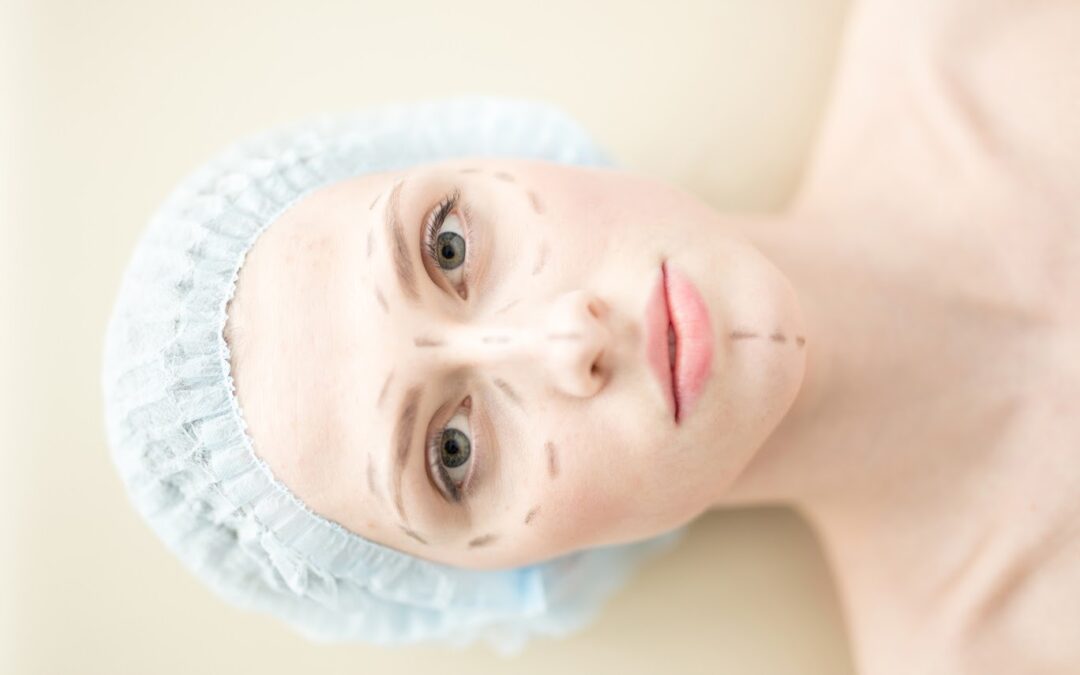 Meilleures chirurgies plastiques pour rajeunir votre visage